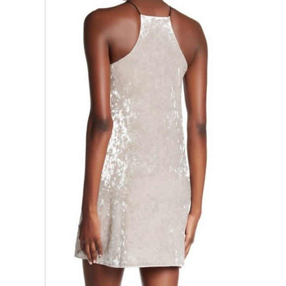 Love...Ady Crushed Velvet Halter Mini Dress Beige Cream Womens Size Medium - Picture 2 of 7